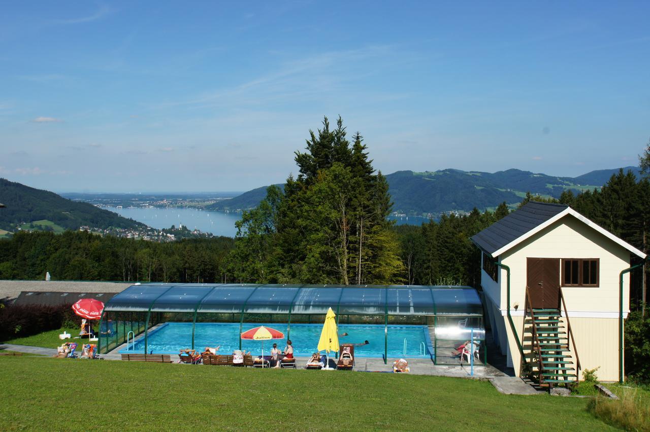 Ferienhotel Hofer Superior Strass im Attergau ภายนอก รูปภาพ